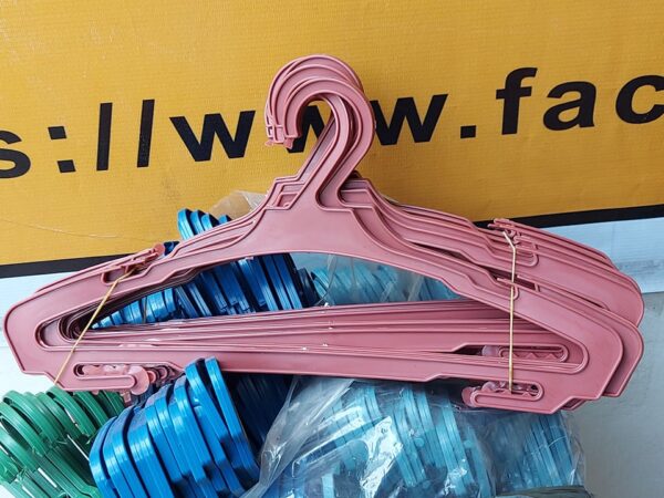 Colorful Adult Size Plastic Hanger. Sold by 288 Pcs/2Gross