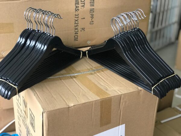 Adult Plastic Wooden style Hanger 24pcs