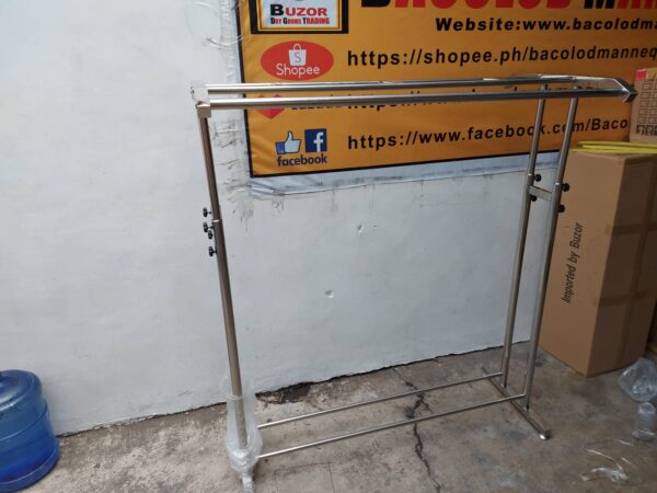 Clothing display rack- High-End