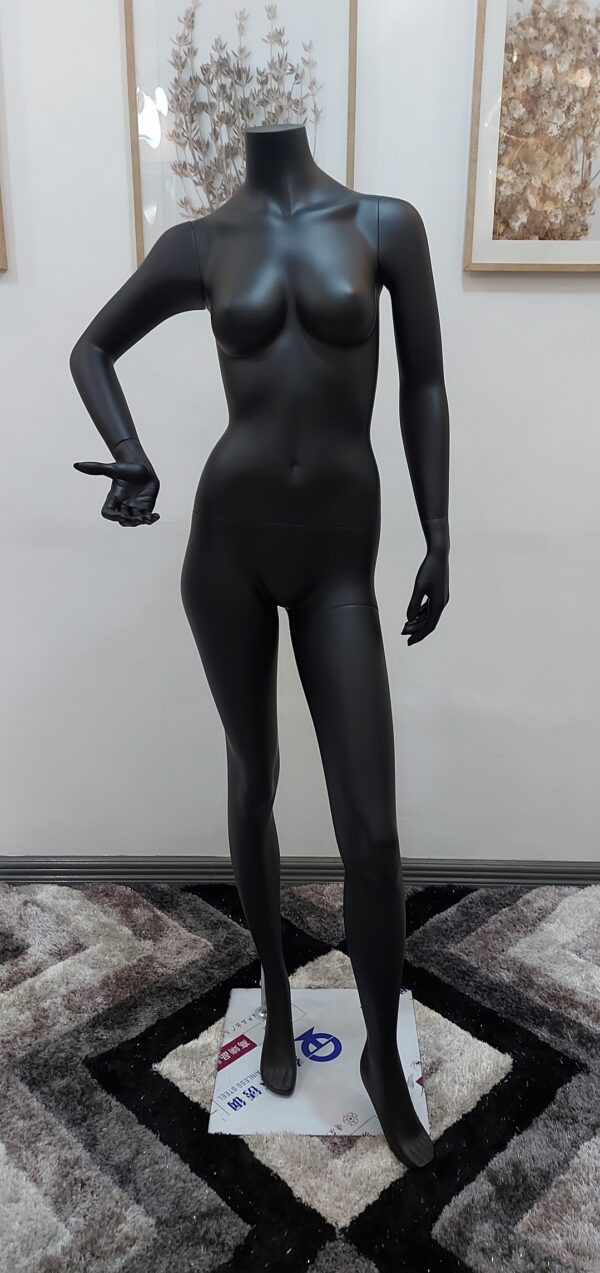 Fitness Matte Black Full Body Fiberglass Sports Female Mannequin