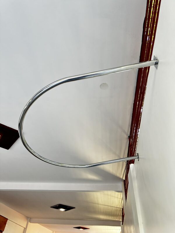 Wall Mounted Dressing Fitting Room for Boutique Changing Clothes
