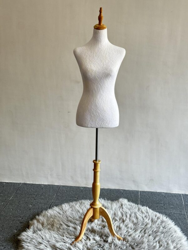 FEMALE FITTING FORM  ADULT SIZE MANNEQUIN PINNABLE